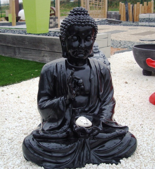 boudha-statue-de-jardin-noir